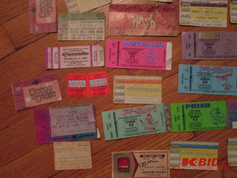 Lot of assorted concert ticket stub...