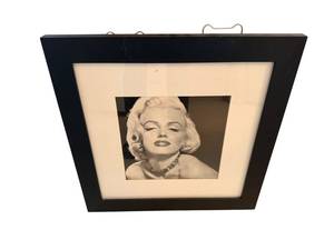 Marilyn Monroe 20x20 Inch Picture Frame with Mat and Wall Hanging Hardware