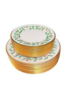 Lenox Holiday 16-Piece Dinnerware Set
