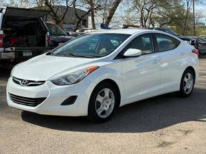 2013 HYUNDAI ELANTRA GLS No Accidents Reported (NO RESERVE)