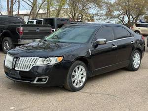 2010 LINCOLN MKZ All Wheel Drive (NO RESERVE)