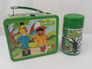 Sesame Street Aladdin Lunch Tin - 1983 Muppets Licensed Metal Lunchbox