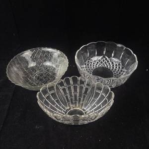 Lot of 3 Crystal Glass Bowls