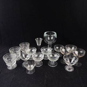 Assorted Crystal Glass Stemware (16-Piece) - Goblets, Wine Glasses & Flutes