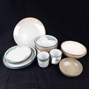 Noritake Stoneware New West Pattern Dinner Plates & Bowls - Made in Japan