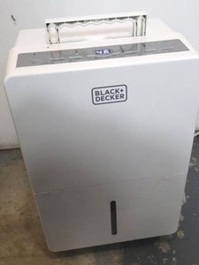 BlackDecker BDT30 Dehumidifier 30 Pint