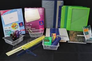 Avery Mailing Labels & Office Supplies Mixed Lot