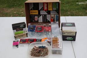 Grip Fast & Everbilt Assorted Screws Mixed Lot