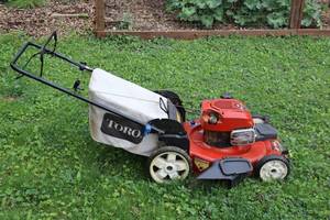 Toro Recycler 22 SmartStow Lawn Mower 163cc 7.25 Ft-Lbs With Bagger