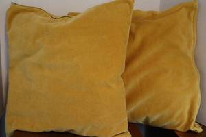 Pair of Gold Throw Pillows with Zippered Covers