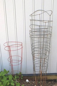 Plant Stakes Set of 5 Wire Garden Supports