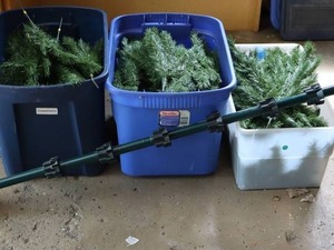 7 Ft Artificial Christmas Tree with Stand