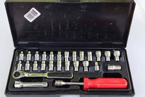 GearWrench Ratchet Socket Set in Case
