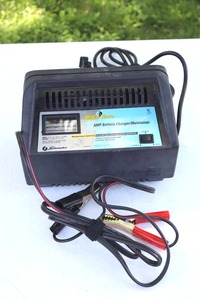 Schumacher Ship N Shore 12 Amp Battery Charger Maintainer