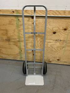 Strongway 600-LB Capacity Dolly