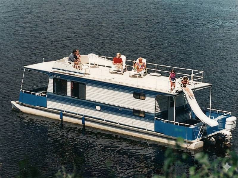 HB08 Timber Bay Houseboat Experience - Getaway Series - Northern - Sleeps 8