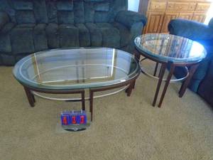 2 galss top end tables. As shown. CASH ON SITE ONLY. PICKUP IS TUESDAY MAY 19TH FROM 11 AM TO 4 PM. REGARDLESS WHAT THE SCHEDULE STATES.