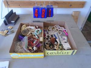 2 flats of custom jewelry. As shown. CASH ON SITE ONLY. PICKUP IS TUESDAY MAY 19TH FROM 11 AM TO 4 PM. REGARDLESS WHAT THE SCHEDULE STATES.