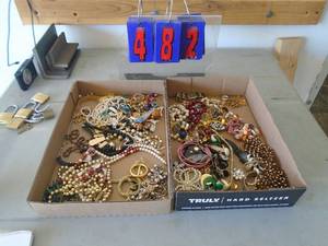 2 flats of custom jewelry. As shown. CASH ON SITE ONLY. PICKUP IS TUESDAY MAY 19TH FROM 11 AM TO 4 PM. REGARDLESS WHAT THE SCHEDULE STATES.