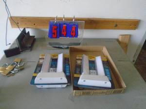 Flat with 2 light systems with remotes. New in the package. As shown. CASH ON SITE ONLY. PICKUP IS TUESDAY MAY 19TH FROM 11 AM TO 4 PM. REGARDLESS WHAT THE SCHEDULE STATES.