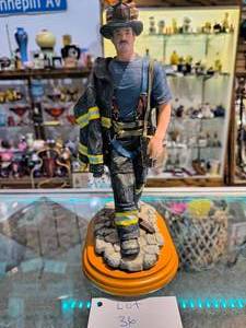 Vintage RED HATS OF COURAGE Figure