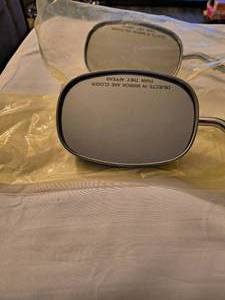 Motorcycle side mirrors