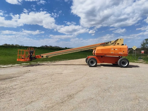 2015 JLG Model 800S Telescoping Boom Lift