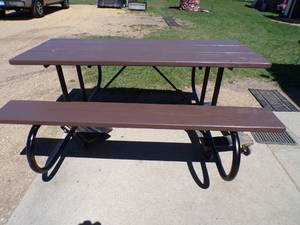 New Picnic Table 6