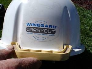 Winegard Carryout Automatic Portable Satellite TV Antenna