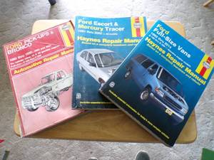 Set of Three Haynes Ford Repair Manuals