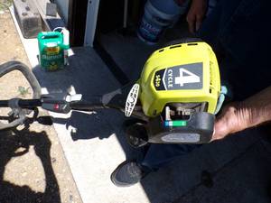 4 Cycle Ryobi J430 String Trimmer w Expand-it Attachment