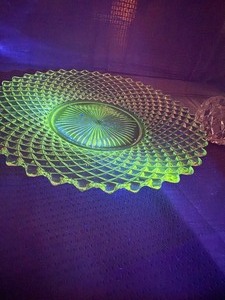 Vintage westermorland hobnail clear plate GLOWS