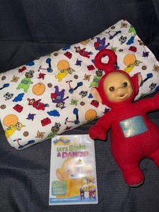 Vintage lot of teletubbies items