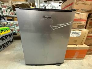 Whirlpool 2.7 Cubic Foot Compact Refrigerator