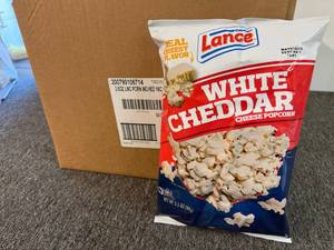 8x Lance White Cheddar Popcorn