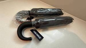 MM Mad Man Black Automatic Bella Umbrellas Hook Handle Lot of 2 New