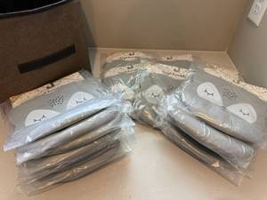 Twenty One Tiny Twinkle Roll-Up Silicone Bib Lot Gray Animal Print New Sealed