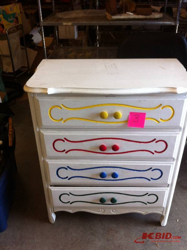 Dresser