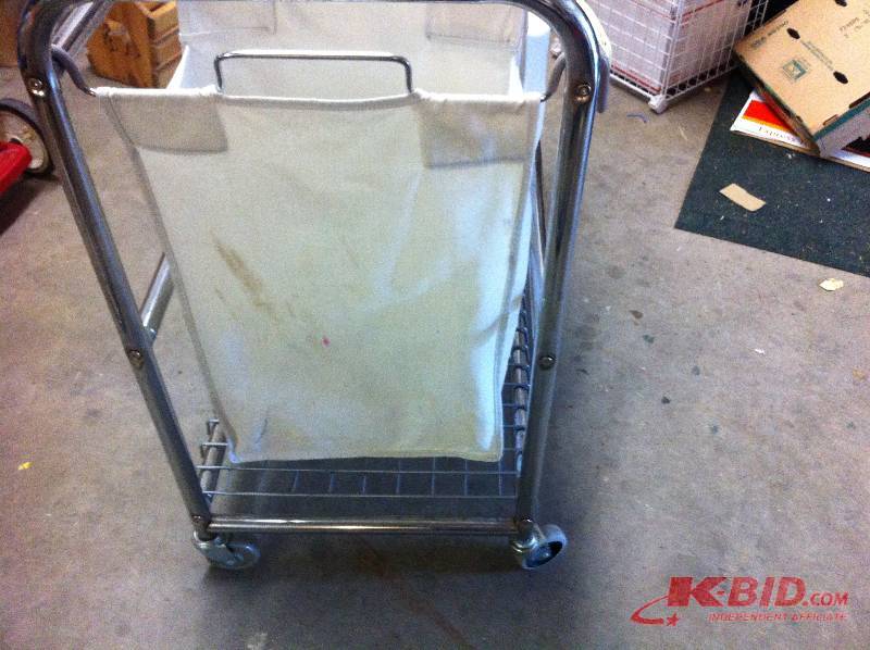 Rolling Laundry Divider