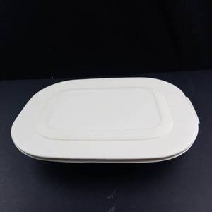 Corning Casual Elegance Oval Covered Casserole Dish with Rubber Lid