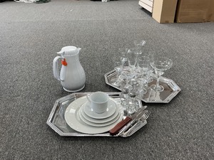 Dinnerware Sampler Set