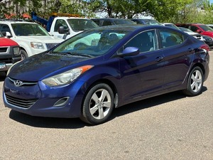 2011 HYUNDAI ELANTRA GLS (NO RESERVE)