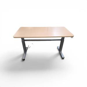 Steelcase Power Sit Stand Adjustable Height Desk 2018 Model on Wheels New this table retails for $2300