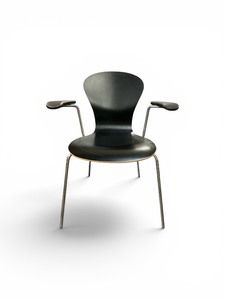 Fritz Hansen Series 7 Armchair, model 3207, designed by Arne Jacobsen in black.