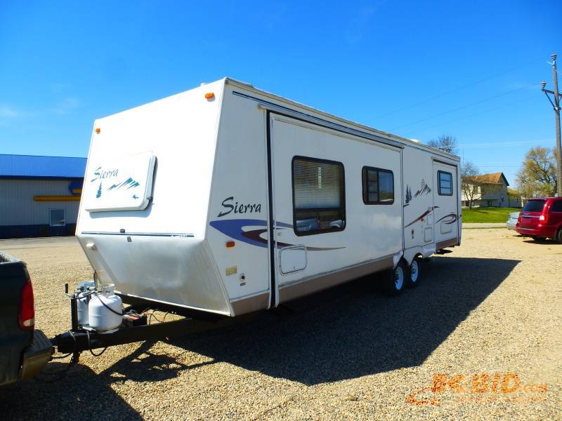 2002 Forest River Sierra RV