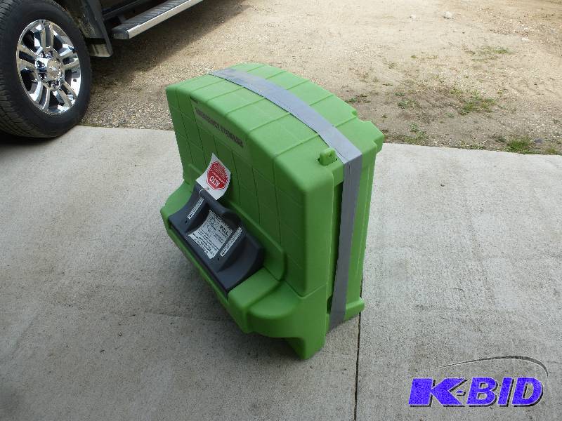 Fend- All Emergency Eye Wash unit