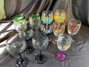 Mixed Glassware Lot of 9 Stemmed Goblets & Wine Glasses