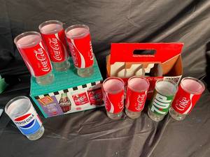 Coca-Cola Pepsi & 7UP Decorated Glasses (Lot of 8)