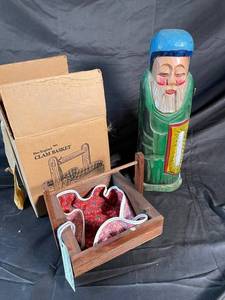 Hand-Carved Wooden Clam Basket with Figurine & Original Box