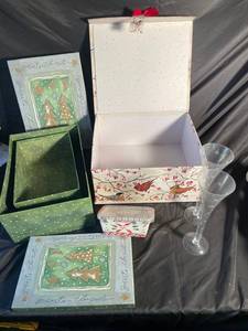 Holiday Gift Boxes & Clear Cone Vases (Lot of 7)
